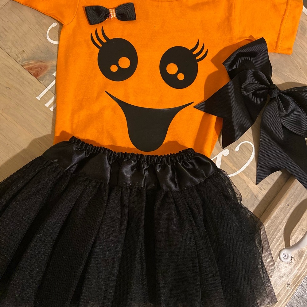 Girls tutu and shirt set Halloween